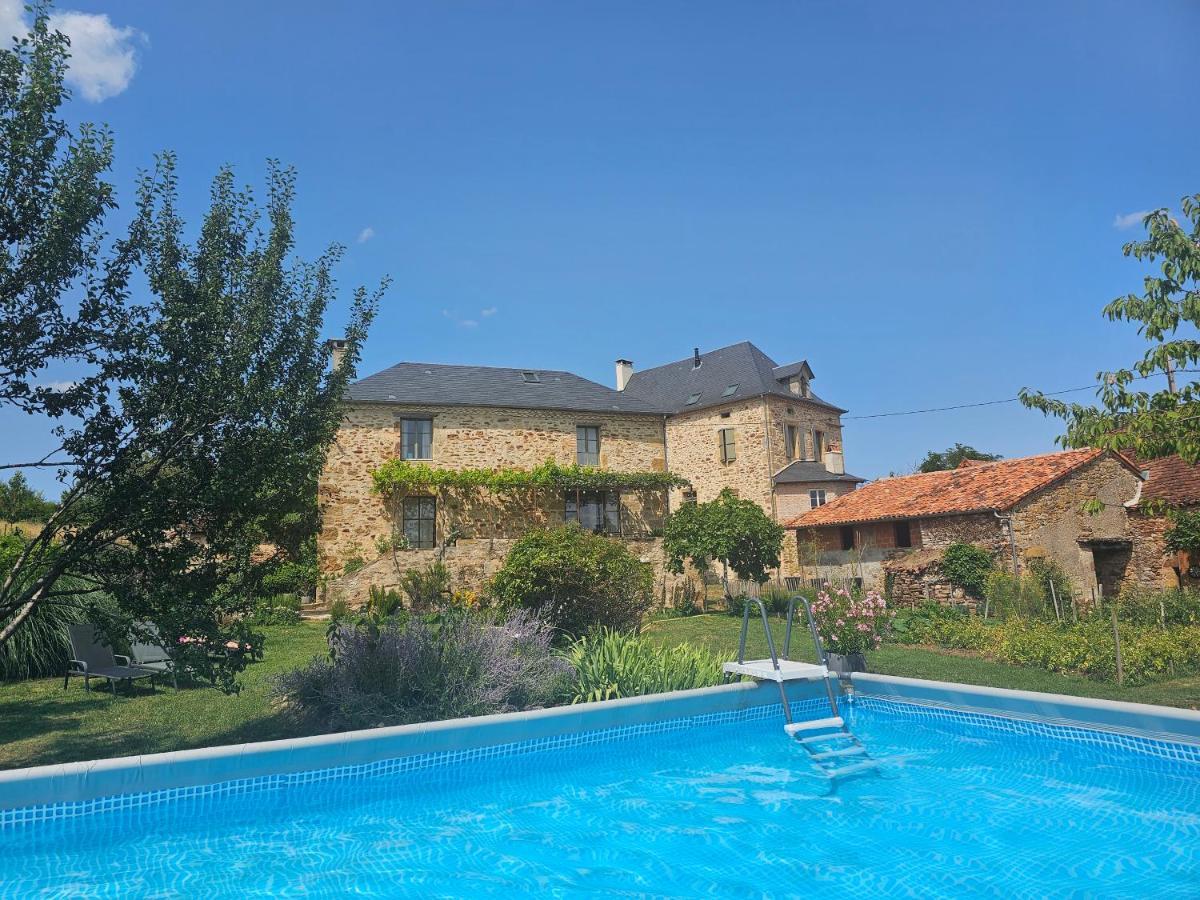 Les Peyronnies Villa Figeac Buitenkant foto